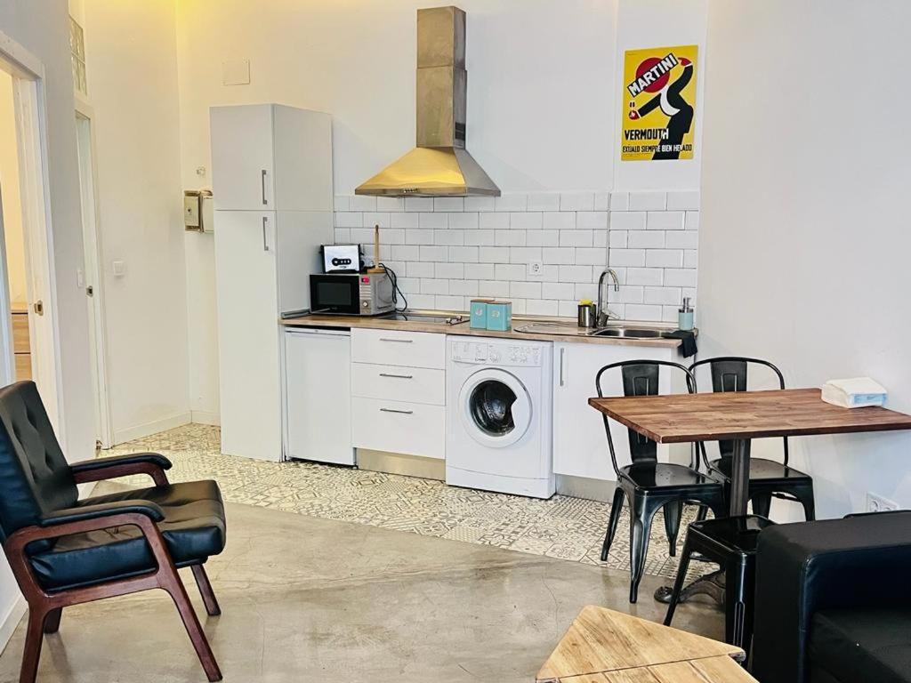 Moderno Apartamento 2Habitaciones Avda America Мадрид Екстериор снимка